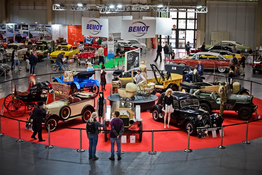 Retro Motor Show 2026 w Poznaniu — ekspozycja klasyków w pawilonie MTP