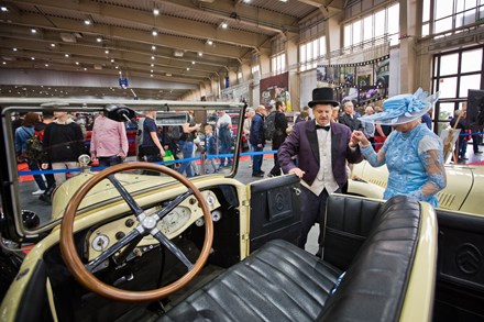 Retro Motor Show