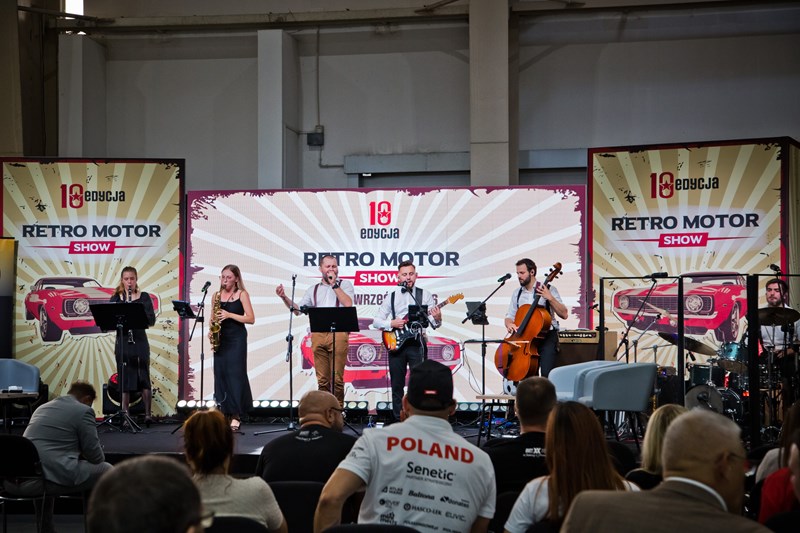 Goście specjalni na scenie Retro Motor Show