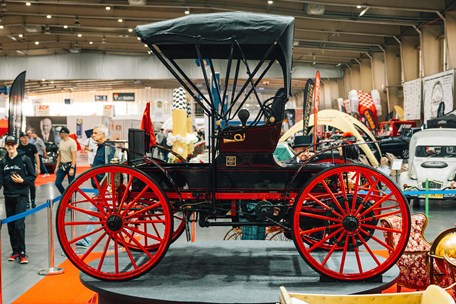 retro motor show 2025