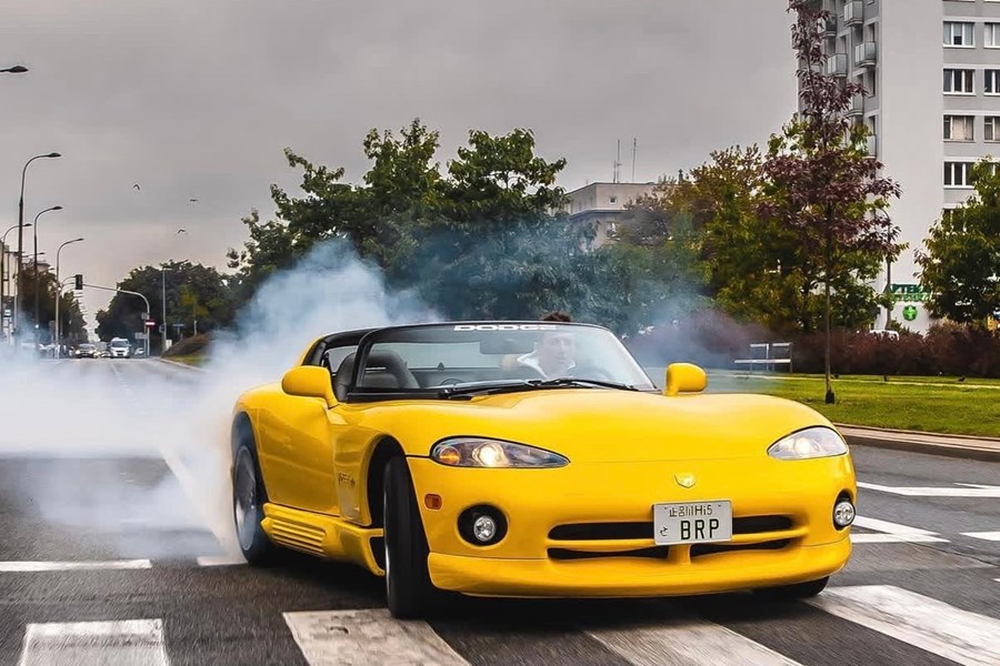 Dodge Viper I generacji Roberta Buczooo na Retro Motor Show